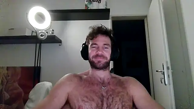 alpha-hunk webcam