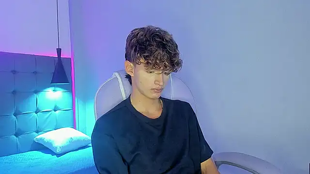 NicolasFerrer18 webcam