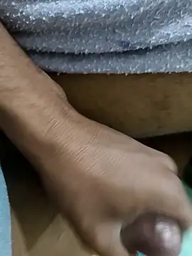 ind_naughtyboy webcam