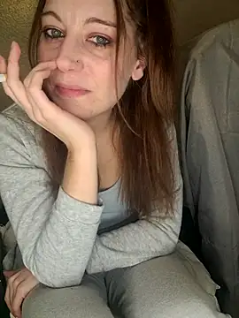 xlisaxx - XLisaxx's free webcam - UK Sex Cams