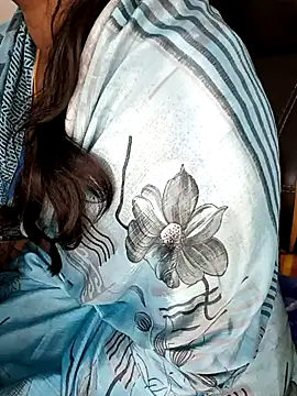 Tamil-hotwife webcam