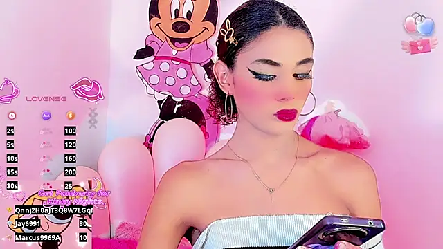 latina_sexdoll webcam