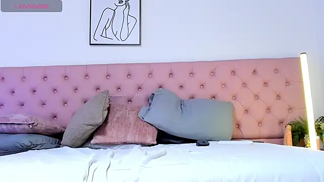 CarolinaGlamour webcam