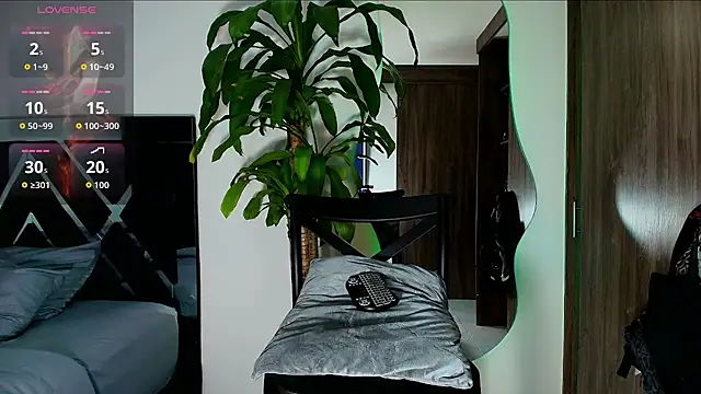 leoobigboy (G young) - I HAVE GOOD LOAD HERE!!!!!