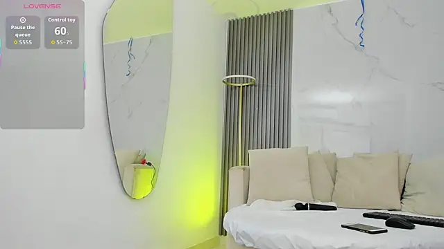 kiaratentation webcam