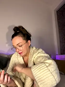 FemDom_RubyKnightXXO webcam