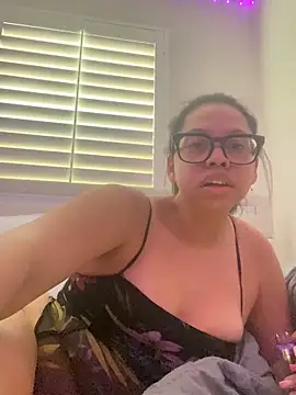 ThatBratCartier webcam