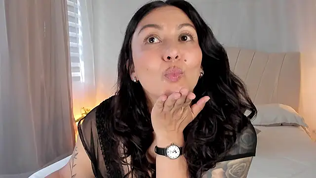 karla_paradise_ webcam