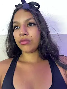 mia_x1 (F teen) - fuck pussy + 2 min ontrol domi