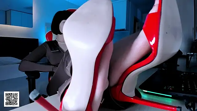 _Misha_Addams_ webcam