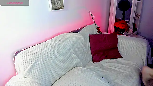 Buttyy_Cherry webcam