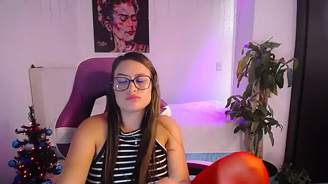 esmeraldaa230 webcam