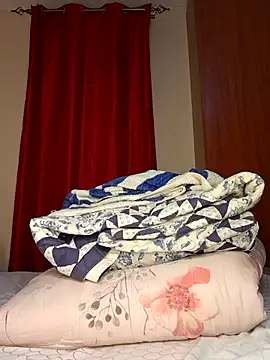 Cuddlykitten_20 webcam