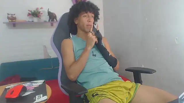 xion_ez - Xion_ez's free webcam