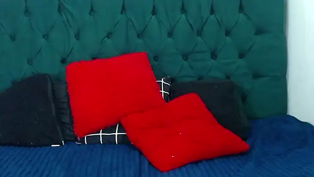 Ariatnaanddilan webcam