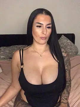 Mia-Bremer Live Webcam on Stripchat