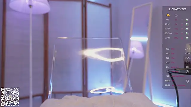 lil_fleur (Ask my age) - spit on tits