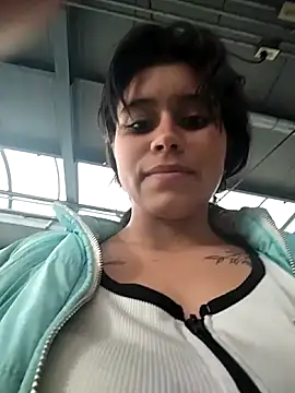 akhanexxx (F teen) - Destroy ass in public 💦💦❤️‍🔥❤️‍🔥