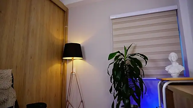 erick_thompsonx (M young) - CUMMM!