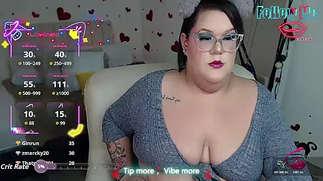 GiannaMorrys webcam
