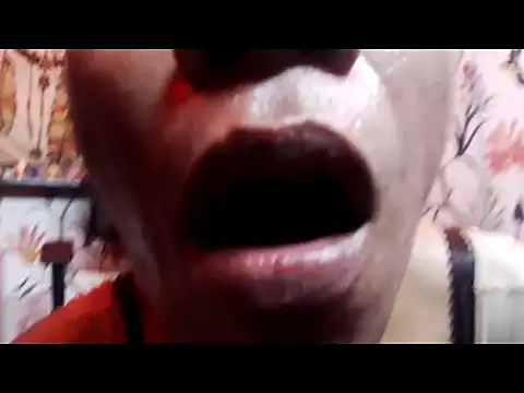 30cmuncutselfsucker (Ask my age) - CUM INSIDE MOUTH