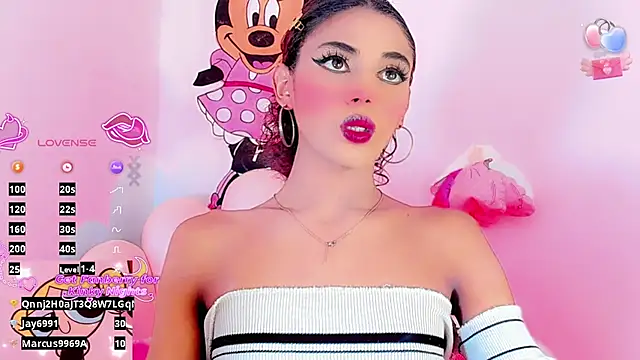 latina_sexdoll webcam