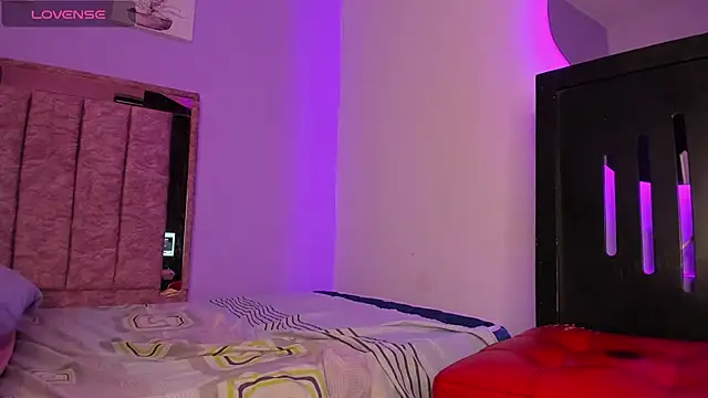 alaiasexygirl webcam