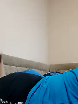 Zulfiya_Bruce webcam