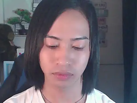 Miracle_TheBrat webcam