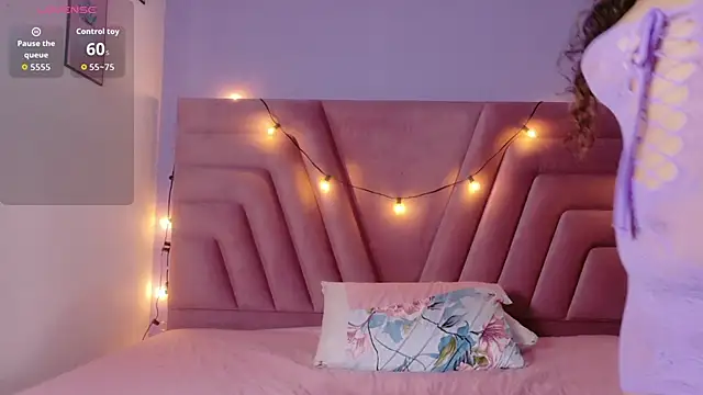 innocenthazel webcam