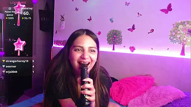 emily_cooper_t webcam