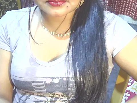 Nusrat_Faria07 webcam