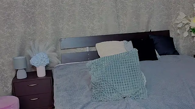 cute_mike (M twink) - dog style