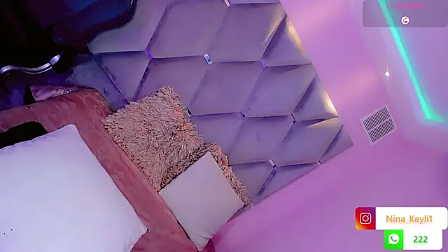 Nina_Keyli webcam