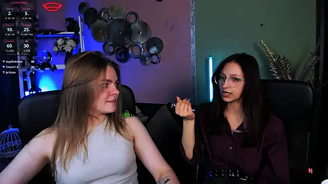 veronica_bubble webcam