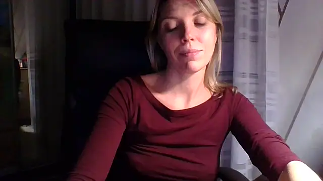 VelvetLove287 webcam