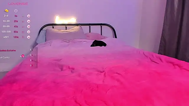 AnnexedPistol webcam