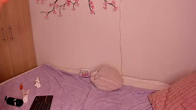 alexa_6908 webcam