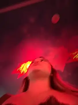 lunablossom_ (F young) - SHOW SQUIRT