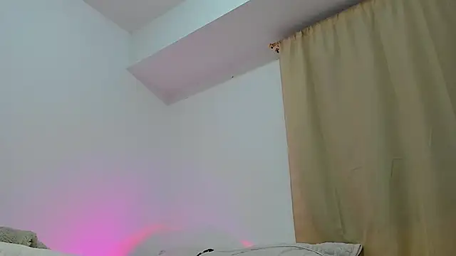 soyamandaa_ - Soyamandaa_'s free webcam