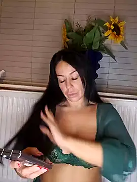 Maddythemilf webcam
