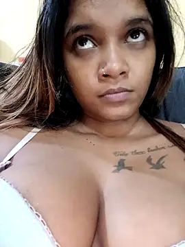 Indianqueen03 webcam