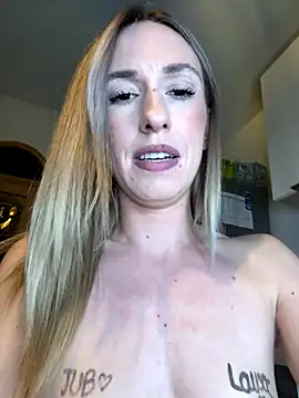 lola_tentatiion webcam