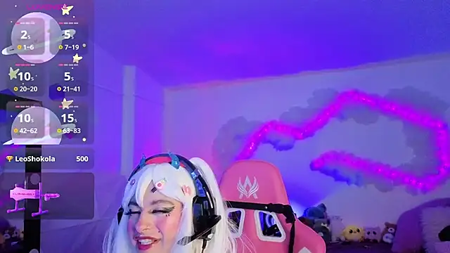larah_uwu webcam