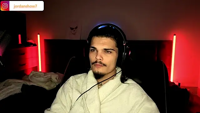 JordanShow webcam