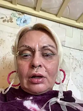 Gardener_of_Illusions webcam