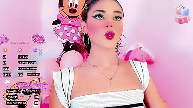 latina_sexdoll webcam