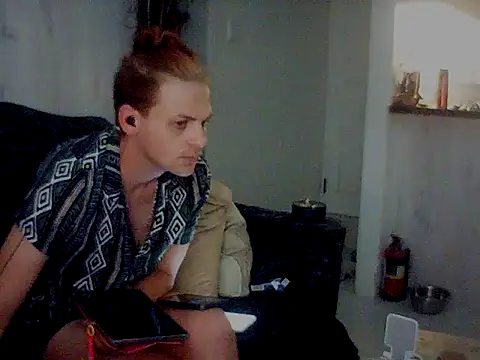 THOMMONSTER5299 webcam