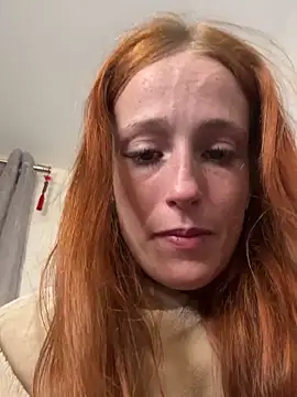 Poppy_frankie Live Webcam on Stripchat