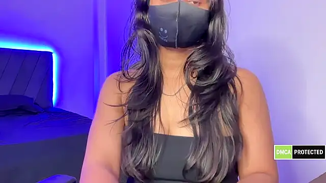 Onlyishuu Live Webcam on Stripchat